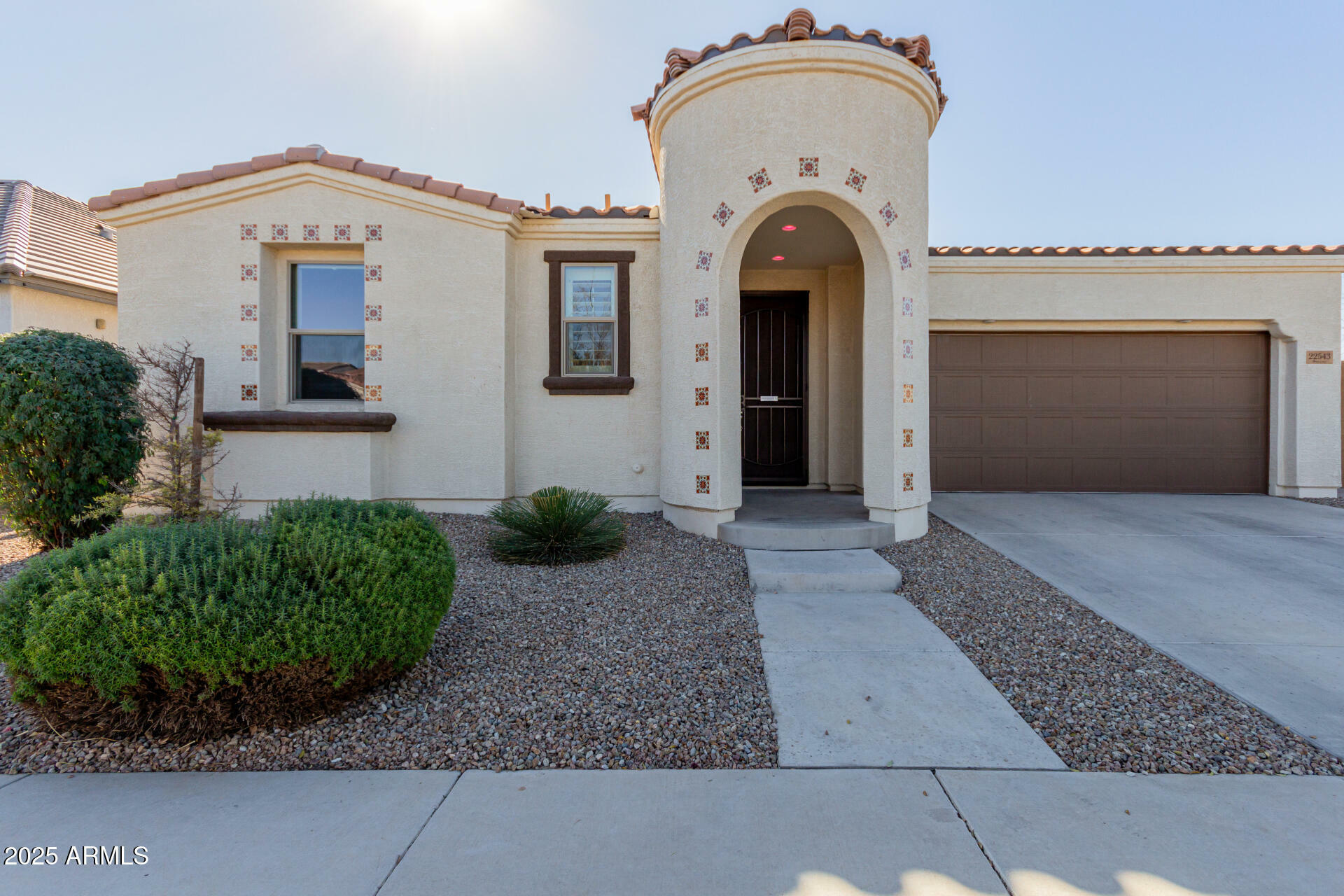 22543 E Calle De Flores --  Queen Creek AZ 85142 photo