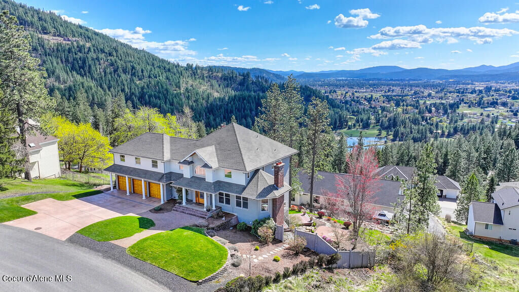 Property Photo: 2735 E Packsaddle Dr ID 83815