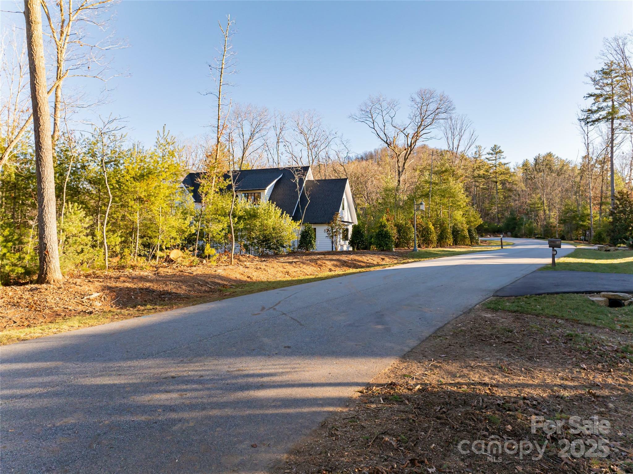 Property Photo:  122 Upperfell Court  NC 28803 