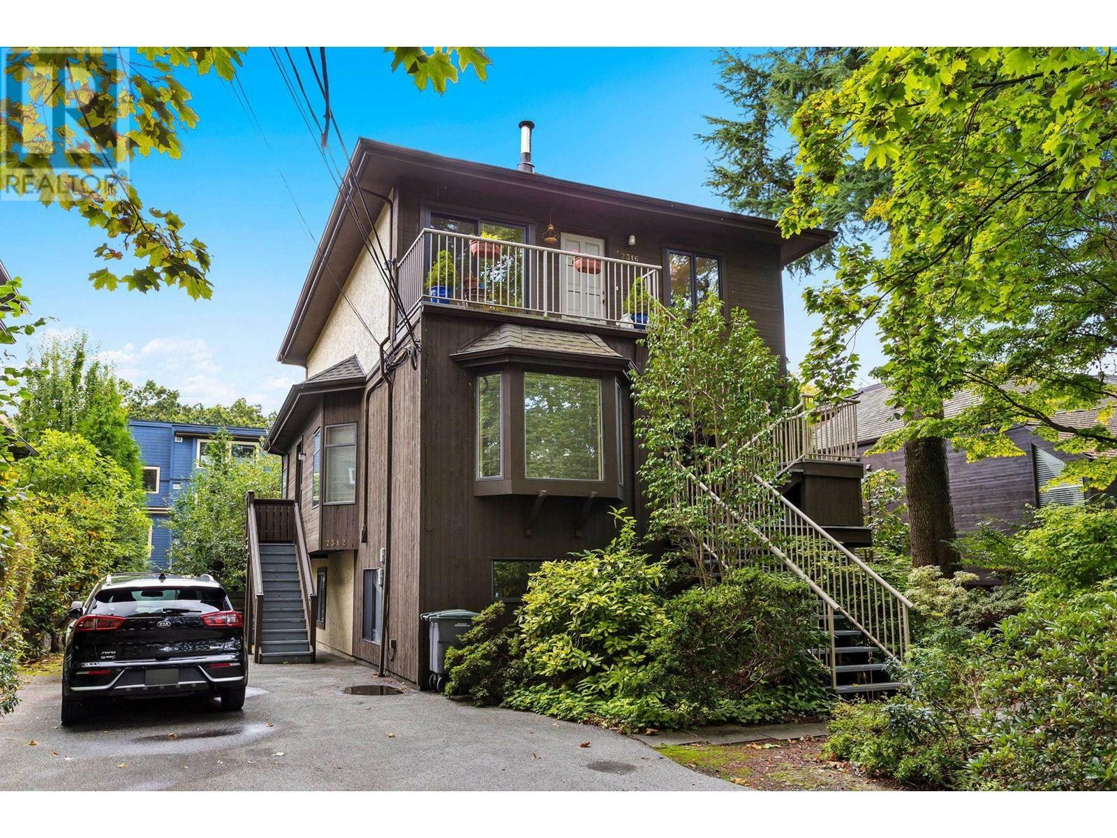 Photo de la propriété:  2312 West 6th Avenue  BC V6K 1V9 