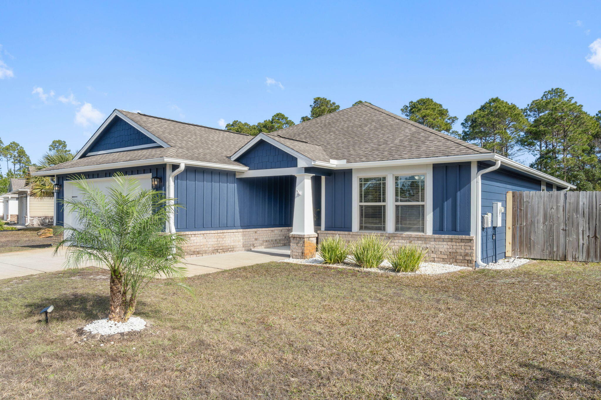 Property Photo:  2682 Hartman Court  FL 32566 