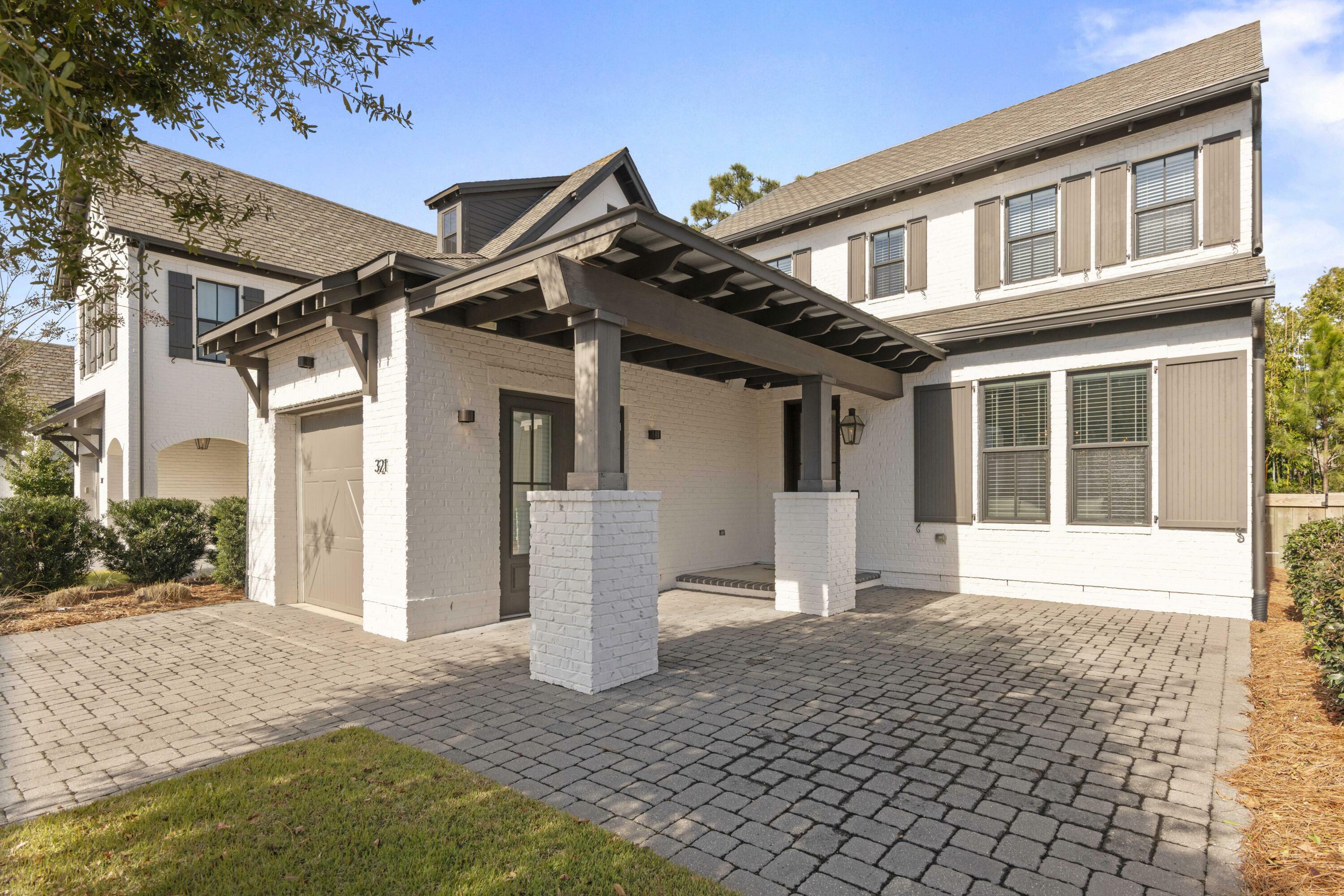 Property Photo:  321 Ridgewalk Circle  FL 32459 