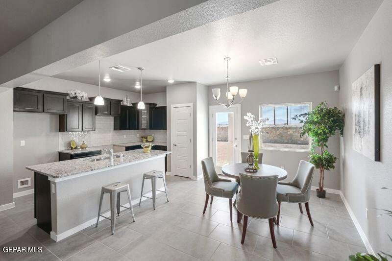 Property Photo: 9930 Isla Place TX 79927