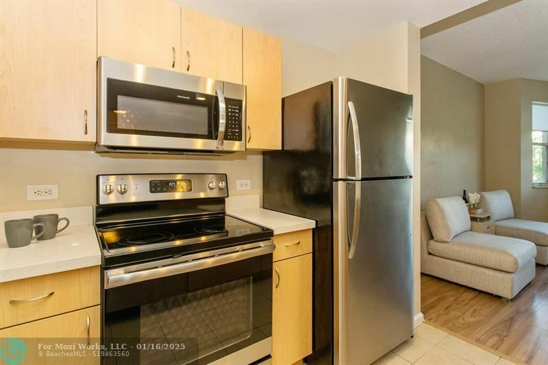 Property Photo:  533 NE 3rd Ave 232  FL 33301 