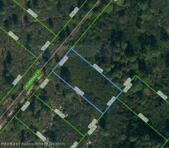 Property Photo: 613 Lauderdale Street FL 33852