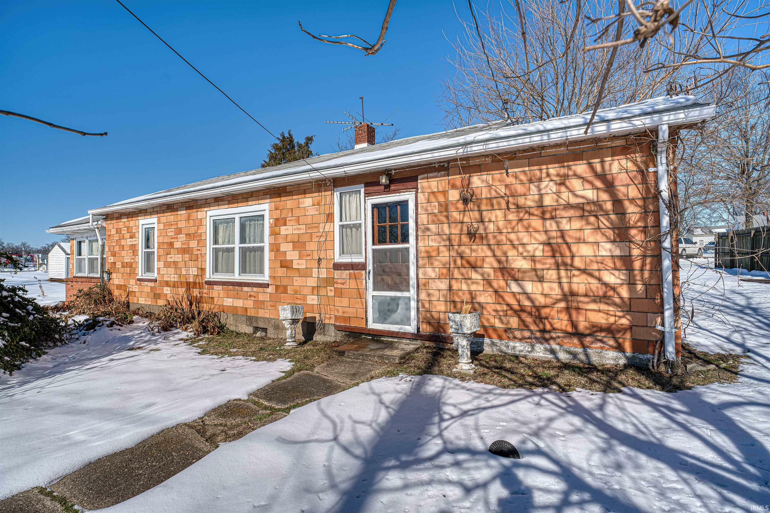 Property Photo:  114 Padgett Avenue  IN 47637 