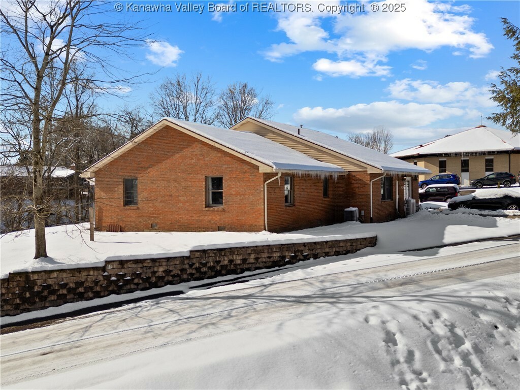 Property Photo:  7017 Teays Valley Road  WV 25560 