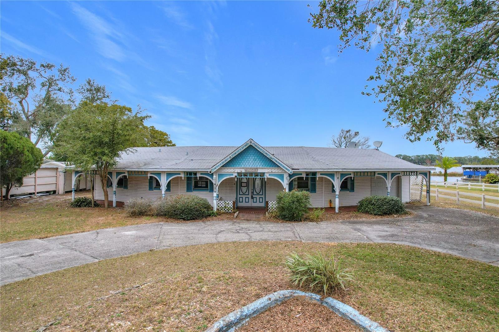 Property Photo:  31316 Saunders Drive  FL 32778 