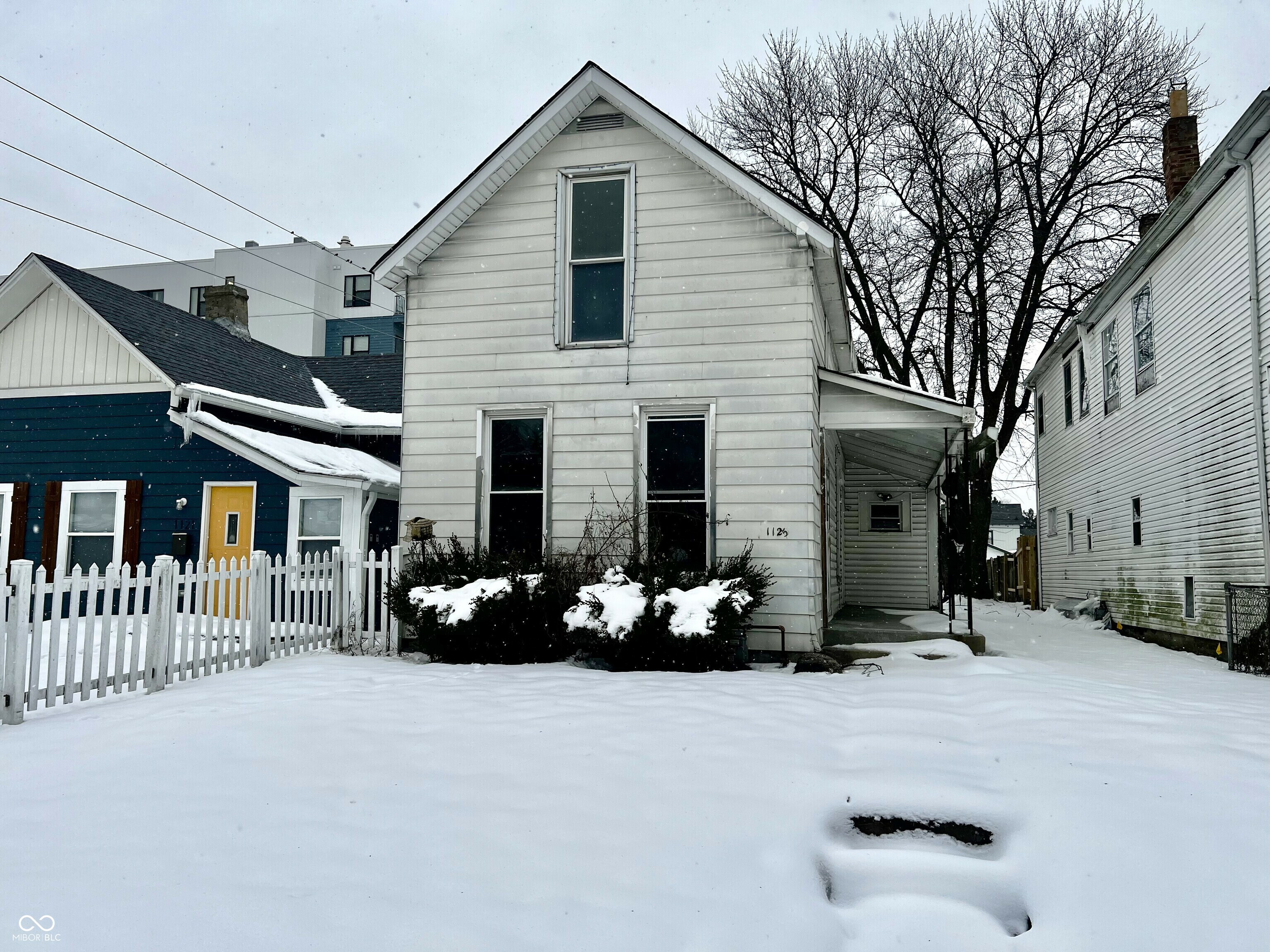 Property Photo:  1125 Laurel Street  IN 46203 