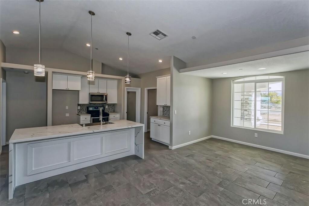 Property Photo:  18428 Carob Street  CA 92345 