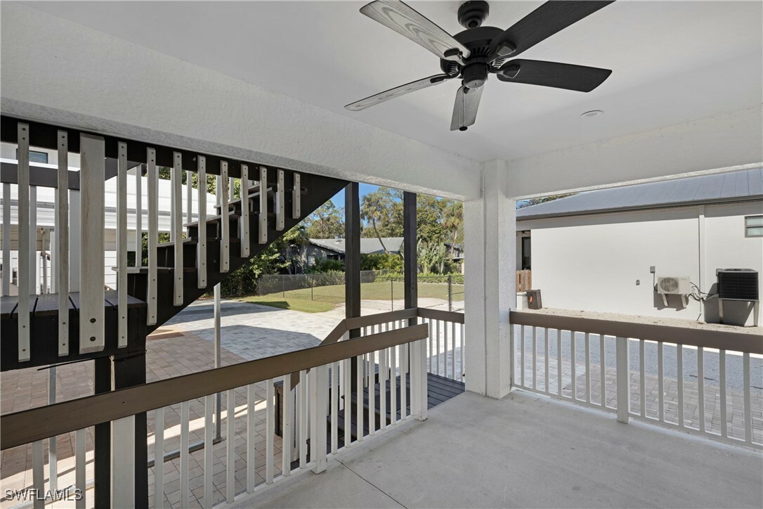 Property Photo:  1155 Steeves Avenue  FL 34104 