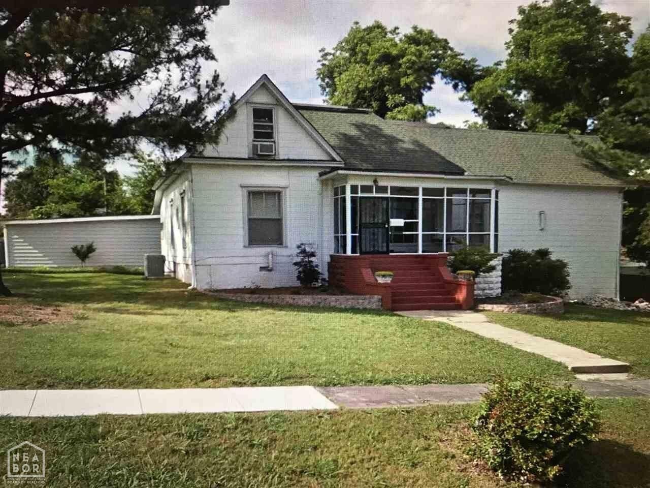 Property Photo:  821 W Main Street  AR 72450 