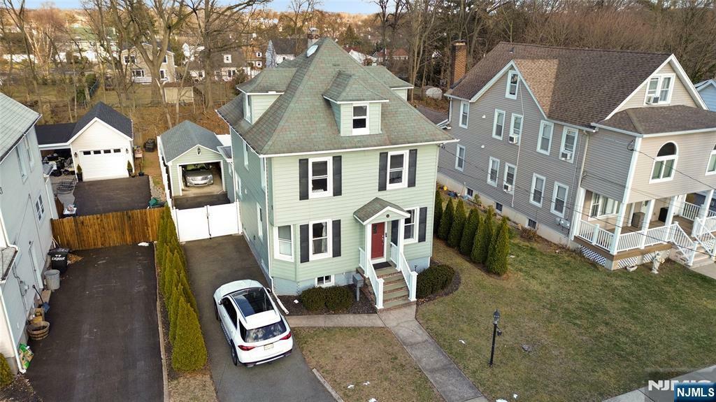 83 E Hunter Avenue  Maywood NJ 07607 photo