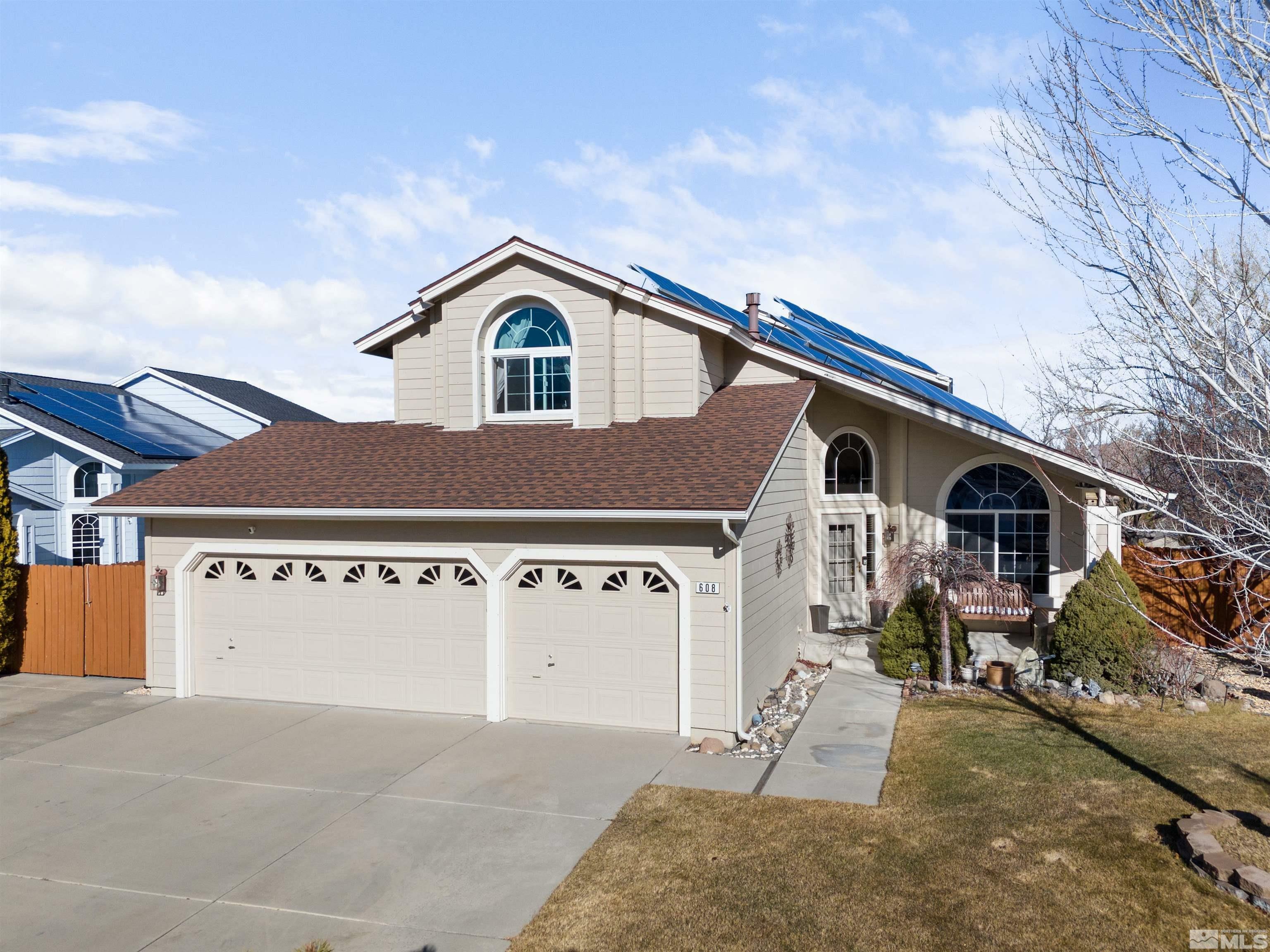 Property Photo:  608 Sugar Tree Ct  NV 89511 