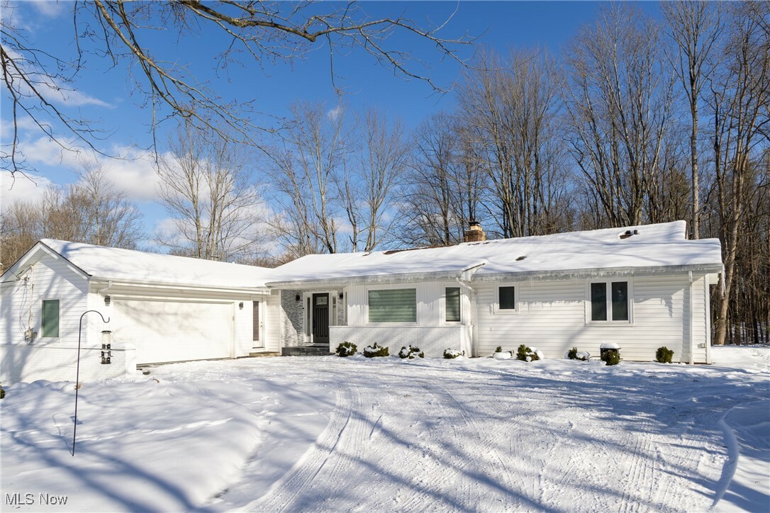 Property Photo:  34835 Lakeview Drive  OH 44139 