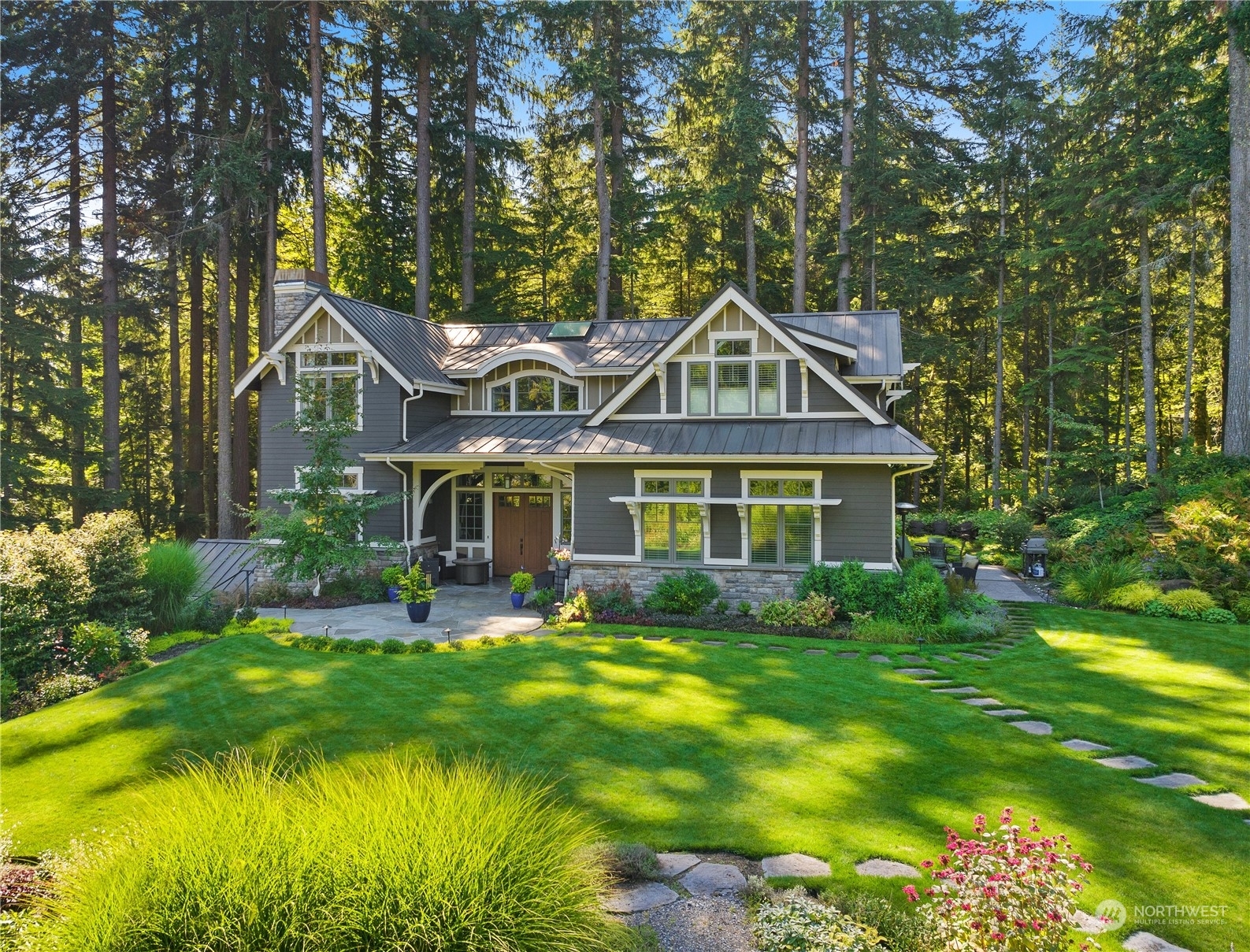 Property Photo:  27205 SE Grand Ridge Drive  WA 98029 