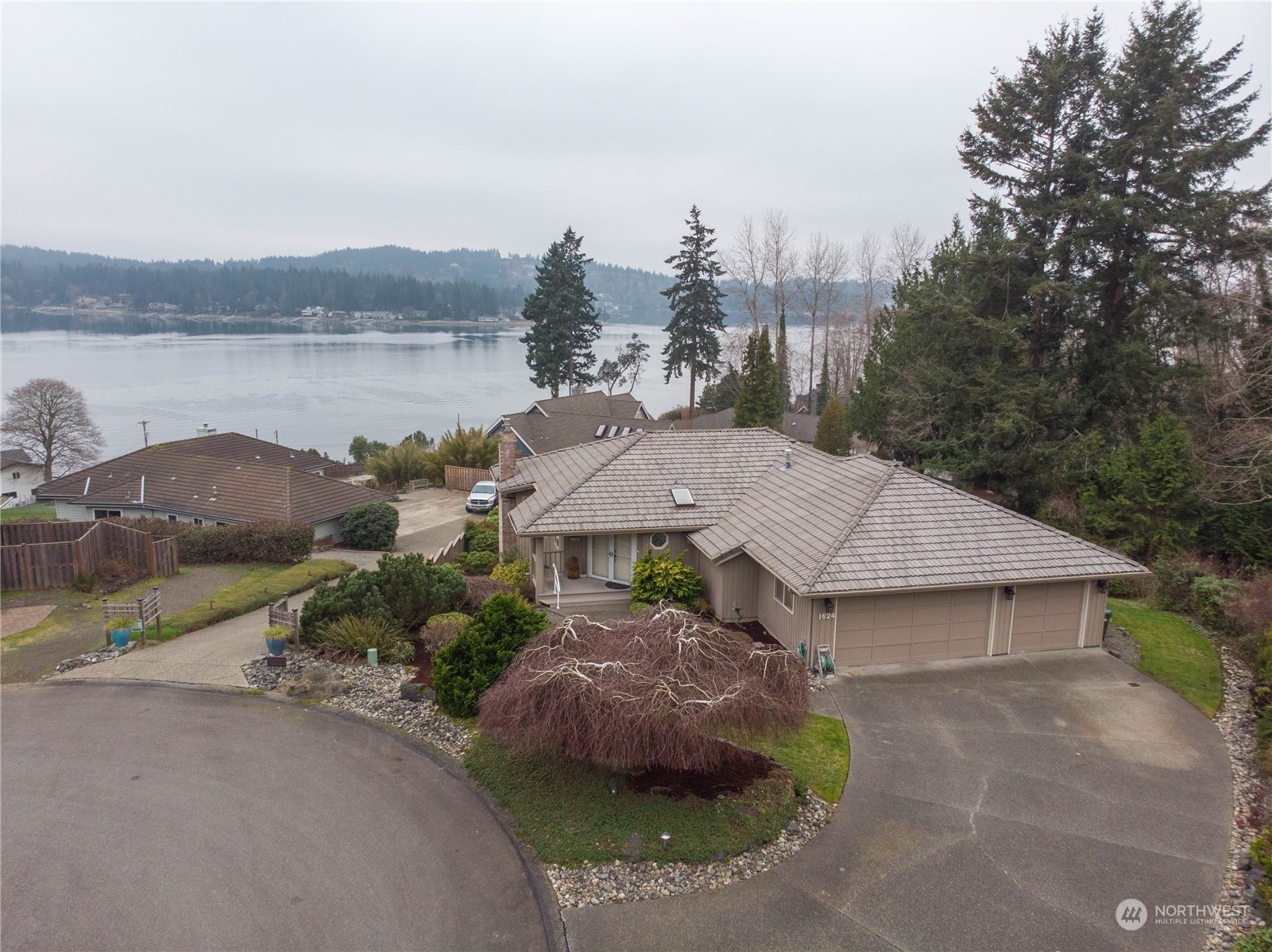 1624  59th Avenue NW  Gig Harbor WA 98335 photo