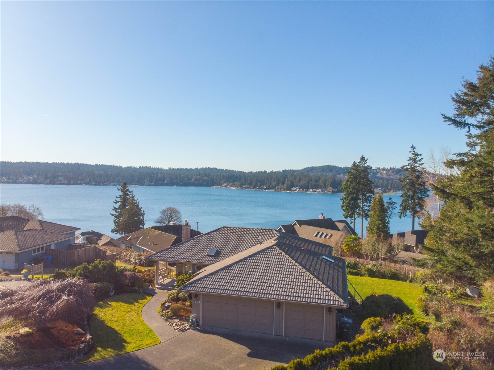 Property Photo: 1624 59th Avenue NW WA 98335