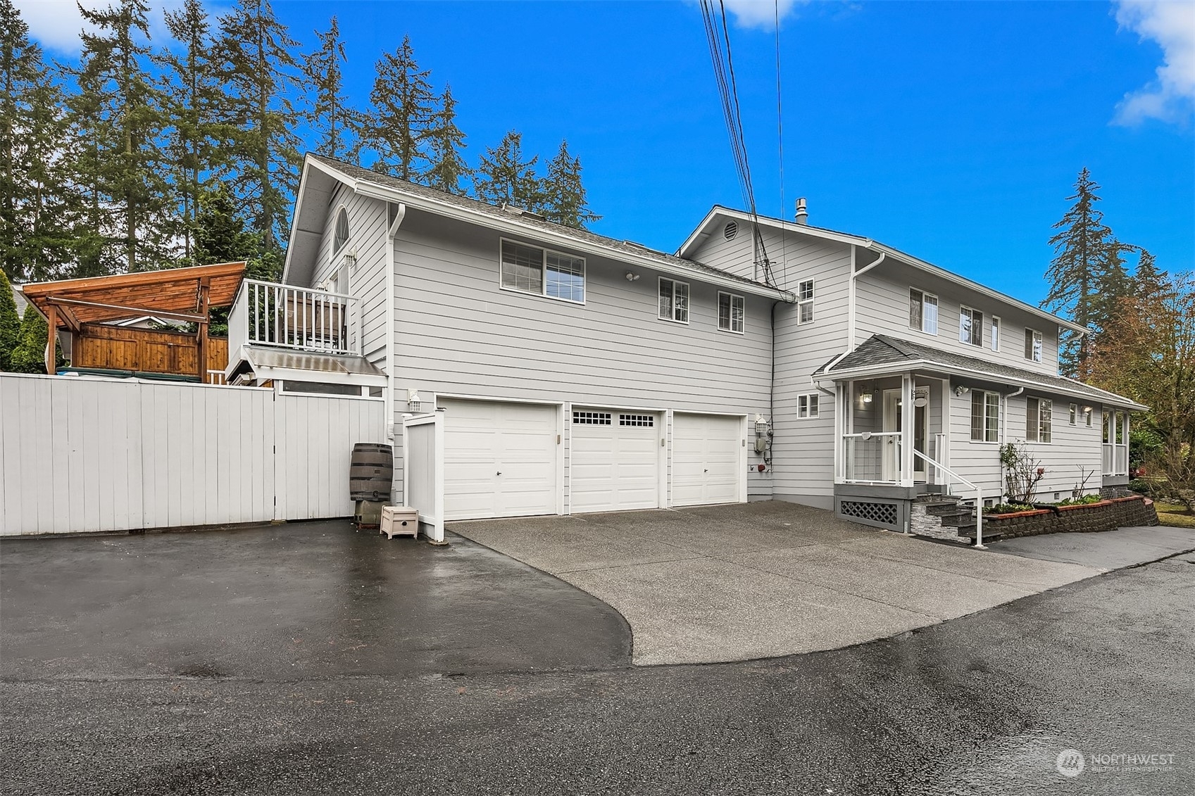 Property Photo:  9004  240th Street SW  WA 98026 