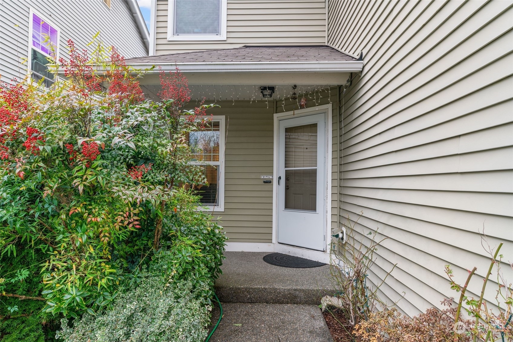 Property Photo:  15502 SE 40th Drive  WA 98012 