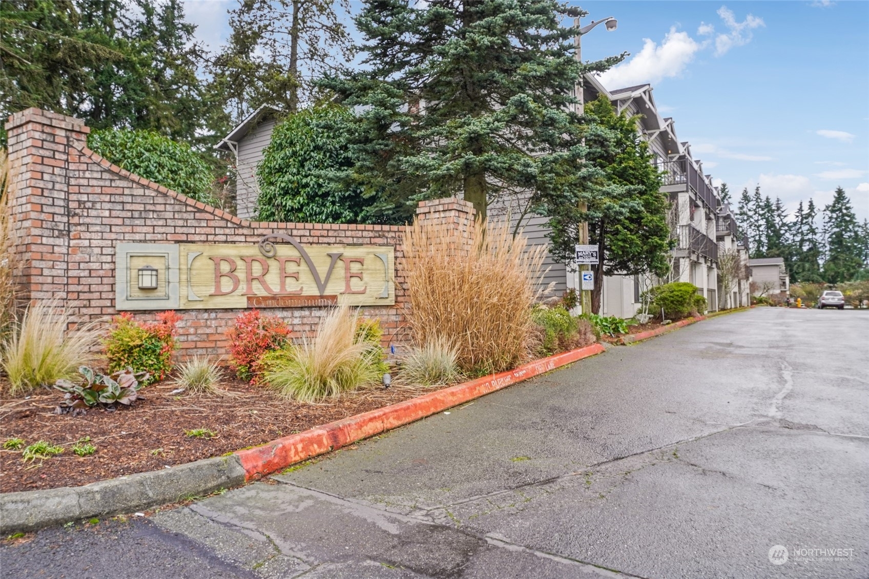 Property Photo:  8021  234th Street SW 228  WA 98026 