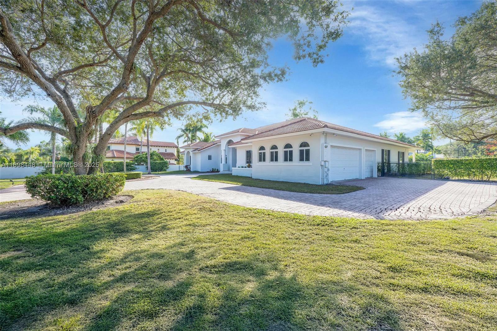 Property Photo:  7260 SW 100th St  FL 33156 