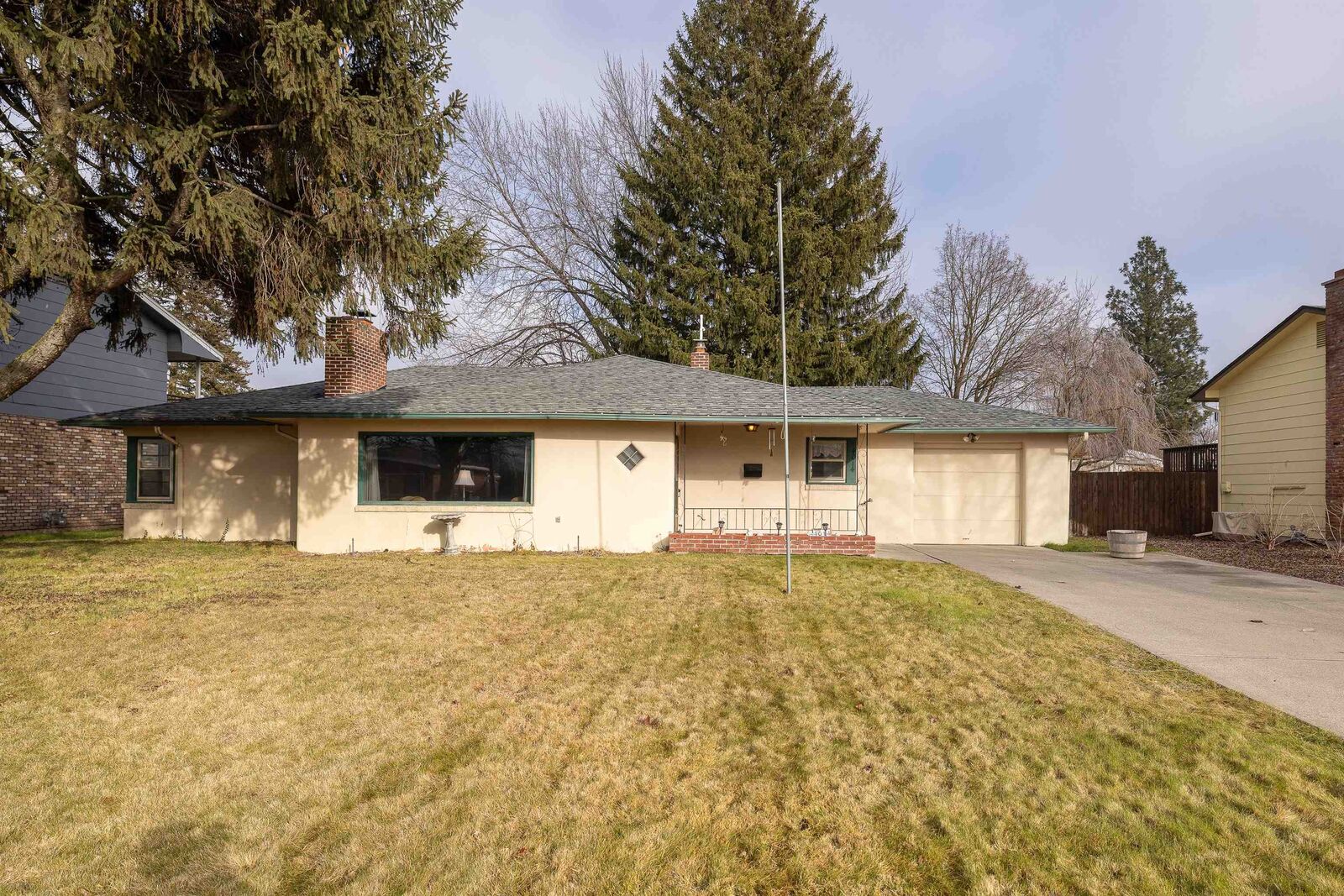 Property Photo:  4014 W Northwest Blvd  WA 99205 