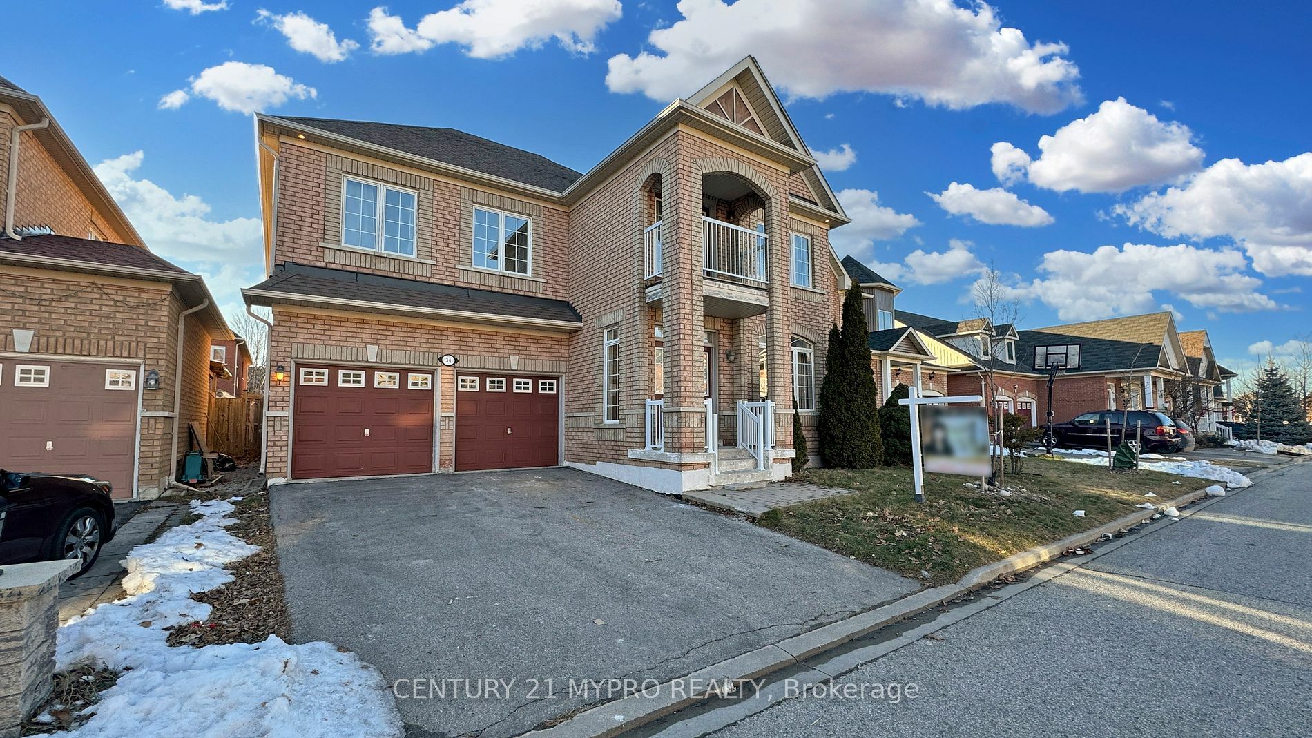 Property Photo:  34 Ayhart St  ON L6E 1H5 