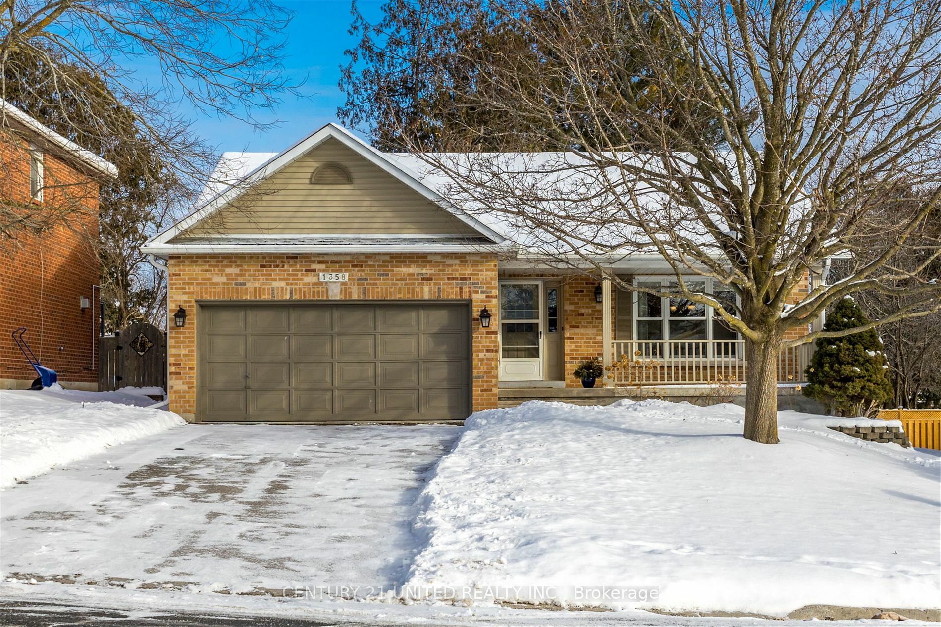 Property Photo:  1358 Bobolink Crt  ON K9K 2H9 