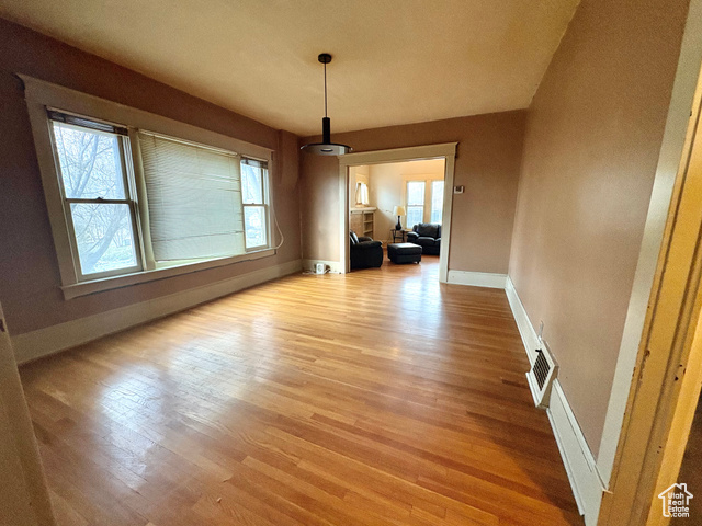 Property Photo:  1186 E Harvard Ave  UT 84105 