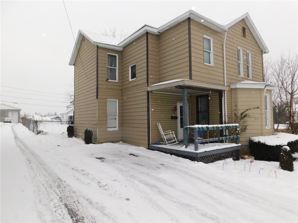 Property Photo:  17 Summit Avenue  PA 15401 