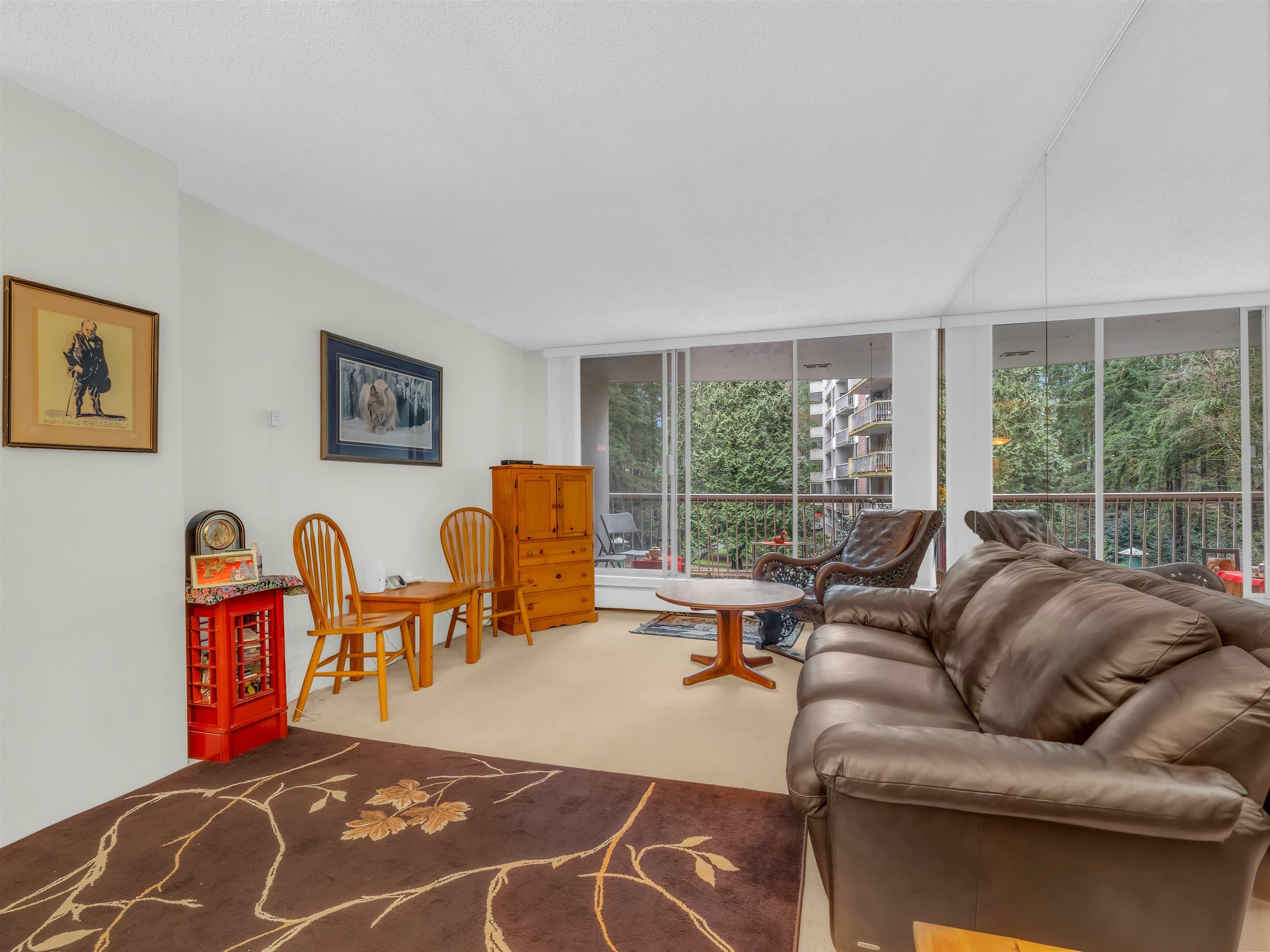 Property Photo:  2024 Fullerton Avenue 405  BC V7P 3G4 