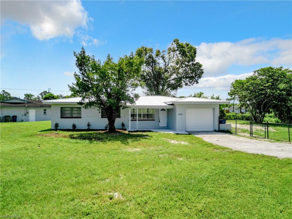 Property Photo:  820 Gerald Ave  FL 33936 