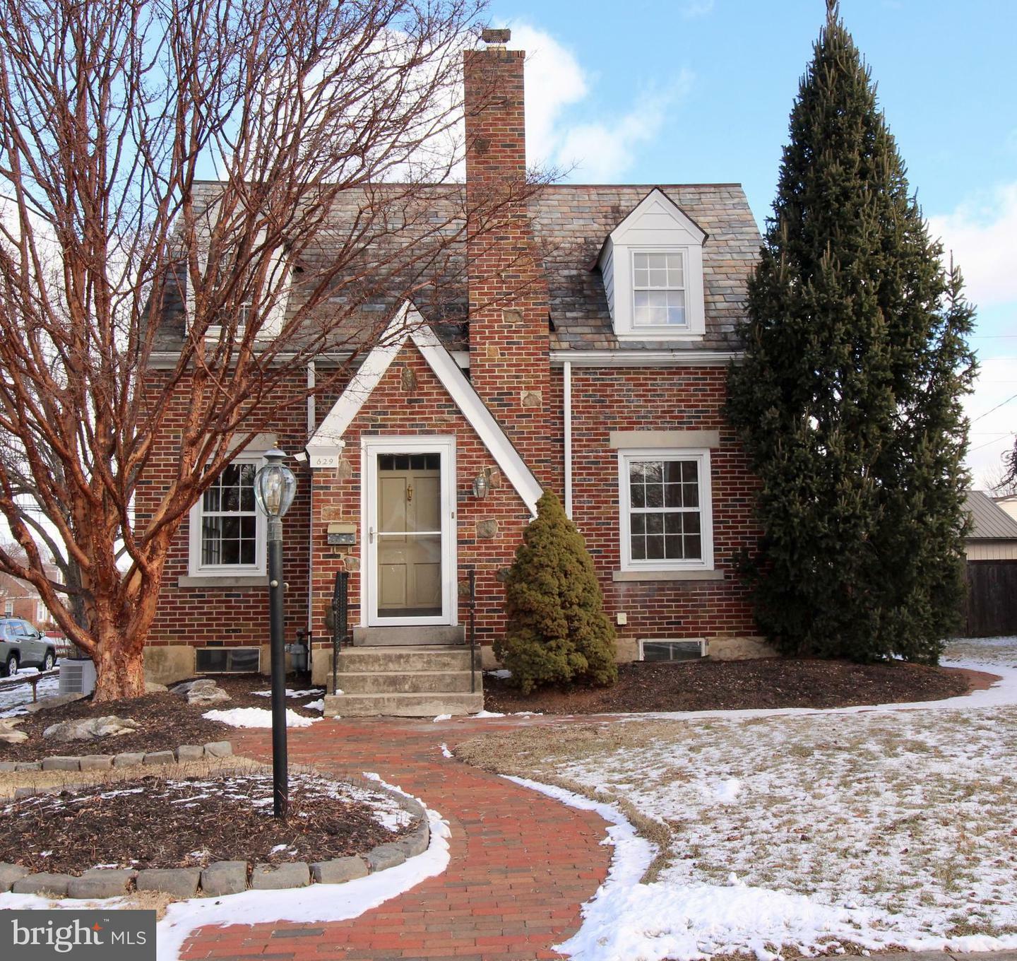 629 N N 2nd Street  Emmaus PA 18049 photo