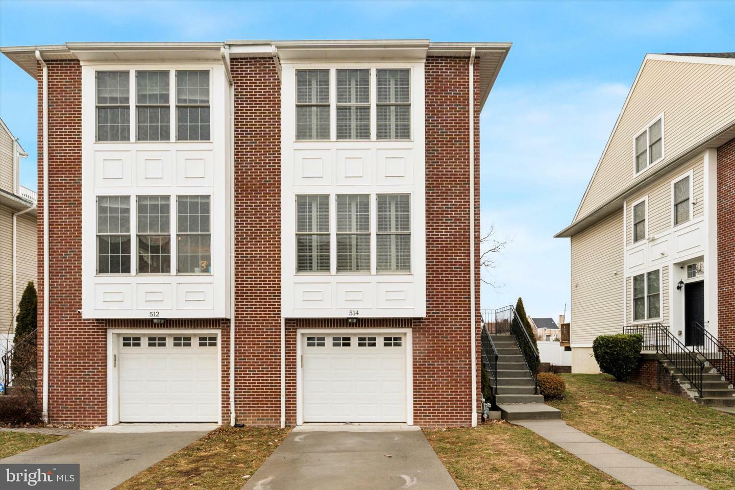 Property Photo:  514 Kingsley Court  PA 19128 