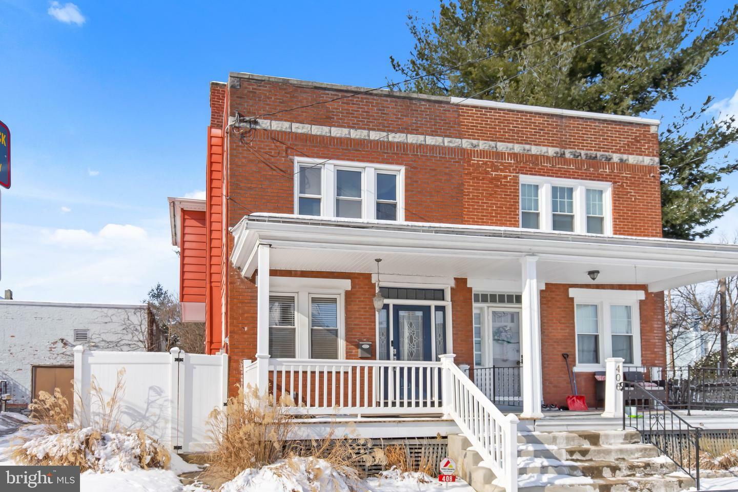 Property Photo: 408 Pearl Street PA 17603