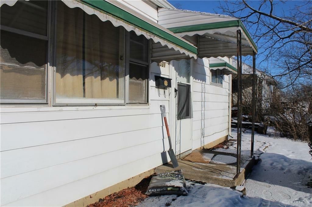 Property Photo:  1031 Gable Street  OH 45505 