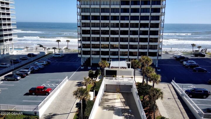 Property Photo:  2900 N Atlantic Avenue 2002  FL 32118 