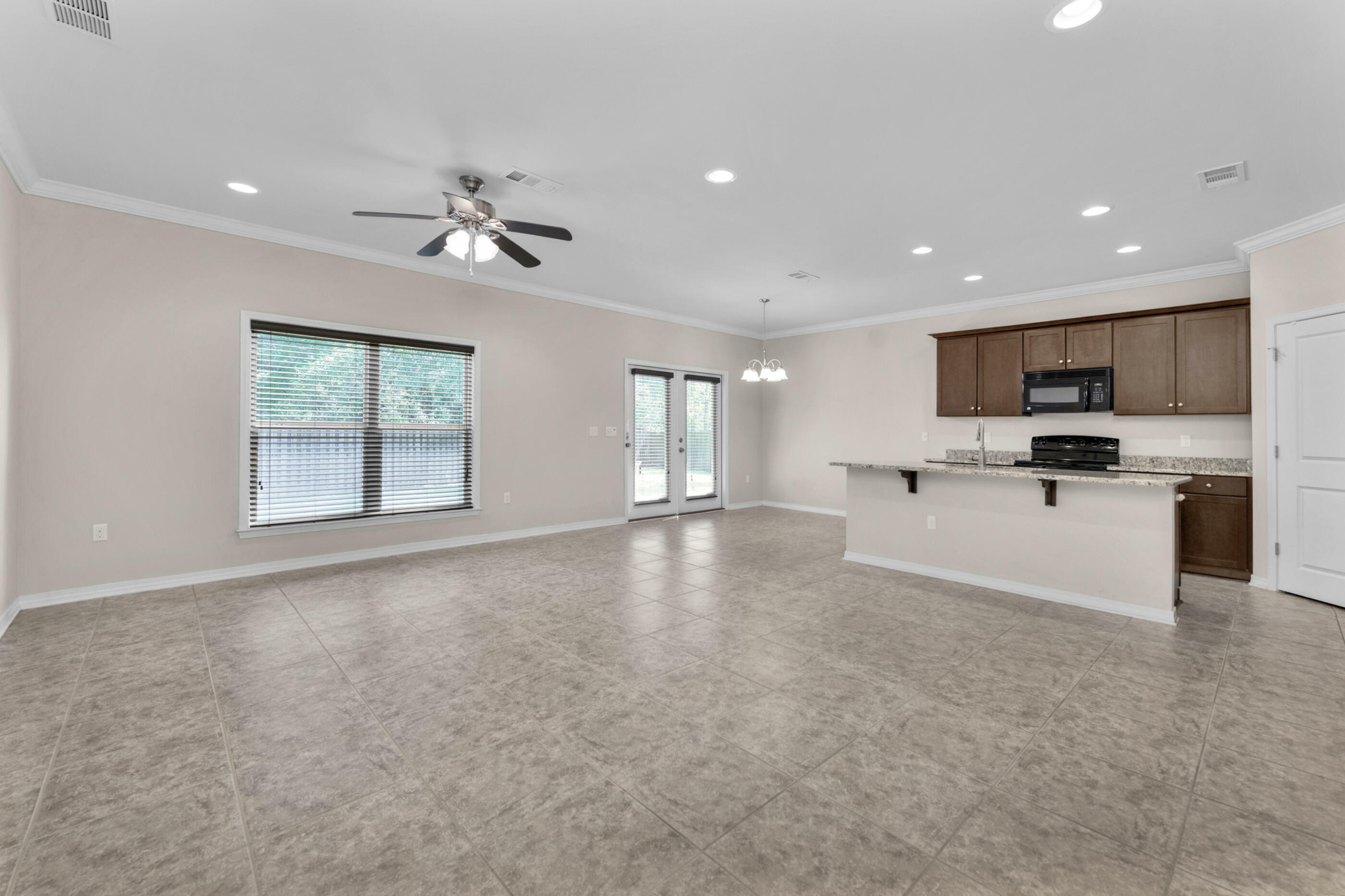 Property Photo:  118 Creve Core Drive  FL 32539 