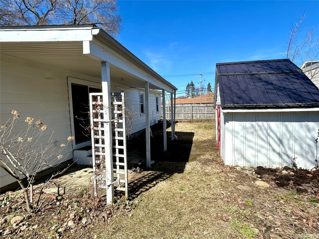 Property Photo: 1547 Garloch Drive PA 16505