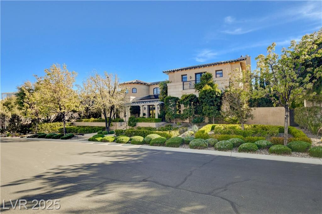 Property Photo:  11 Sable Ridge Court  NV 89135 