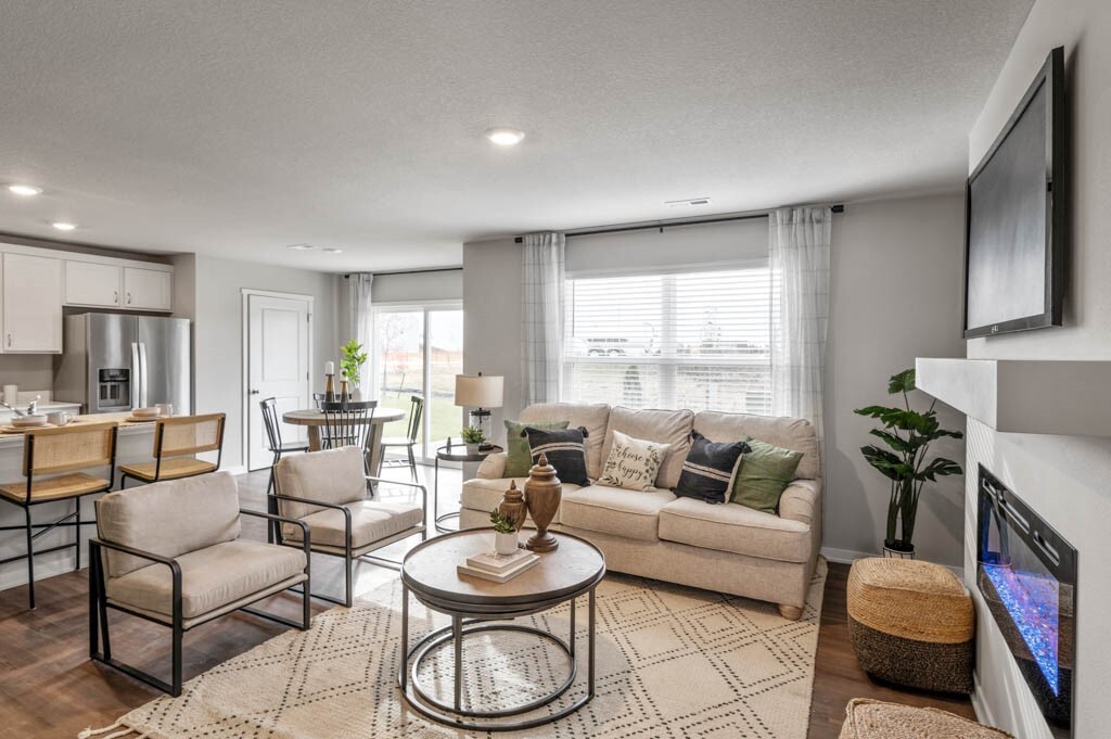 Property Photo:  2366 SE Callista Avenue  IA 50265 