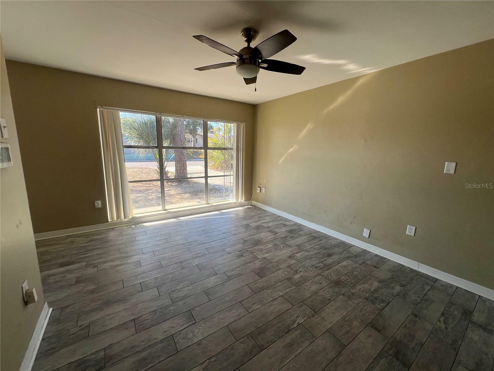 Property Photo:  5917 Wolf Road  FL 32808 