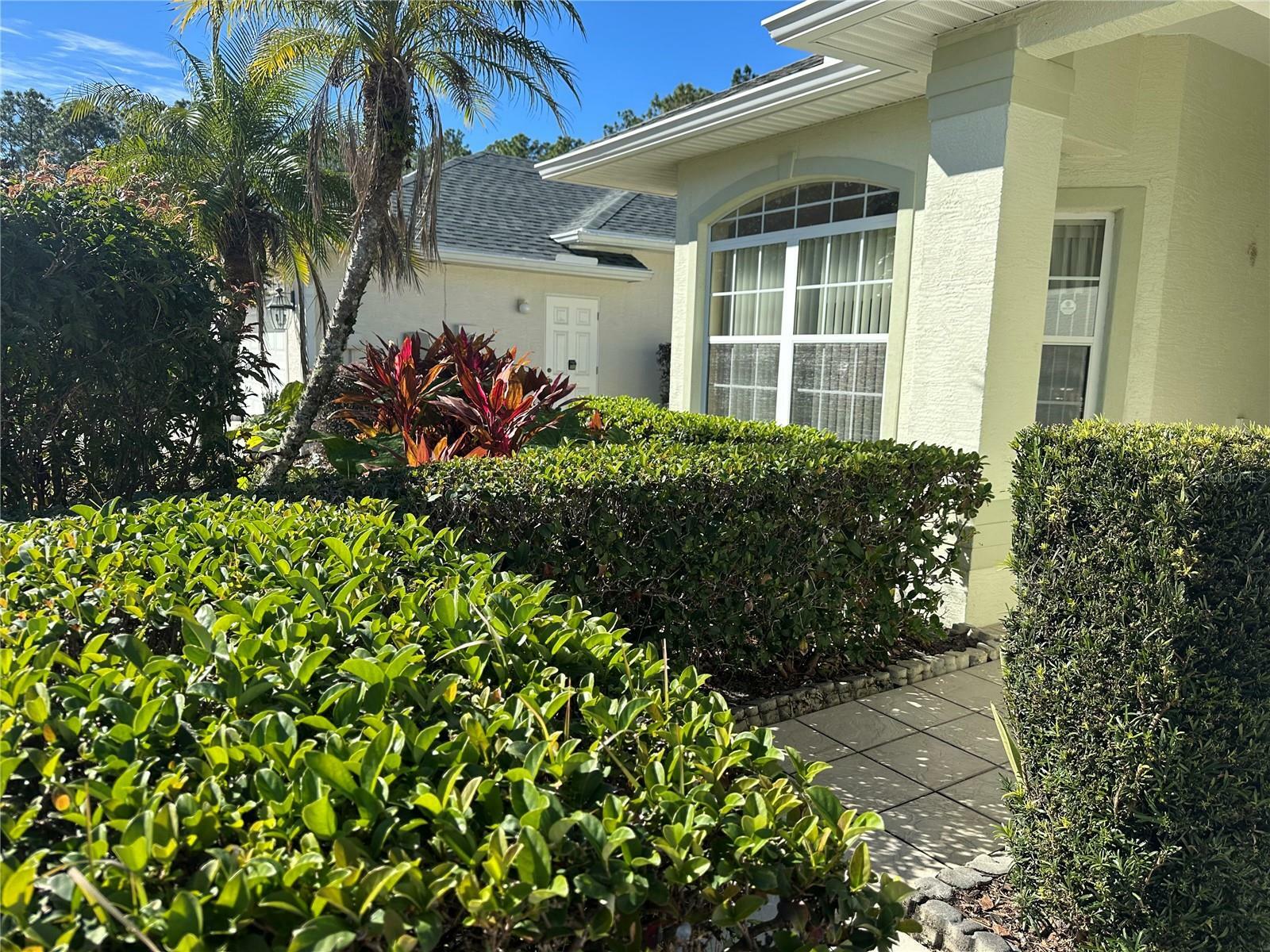 Property Photo:  106 Raintree Circle  FL 32164 