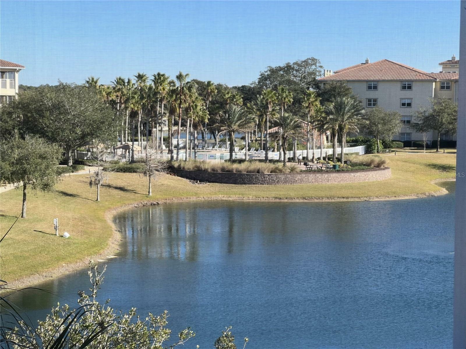 Property Photo:  75 Riverview Bend S 1633  FL 32137 