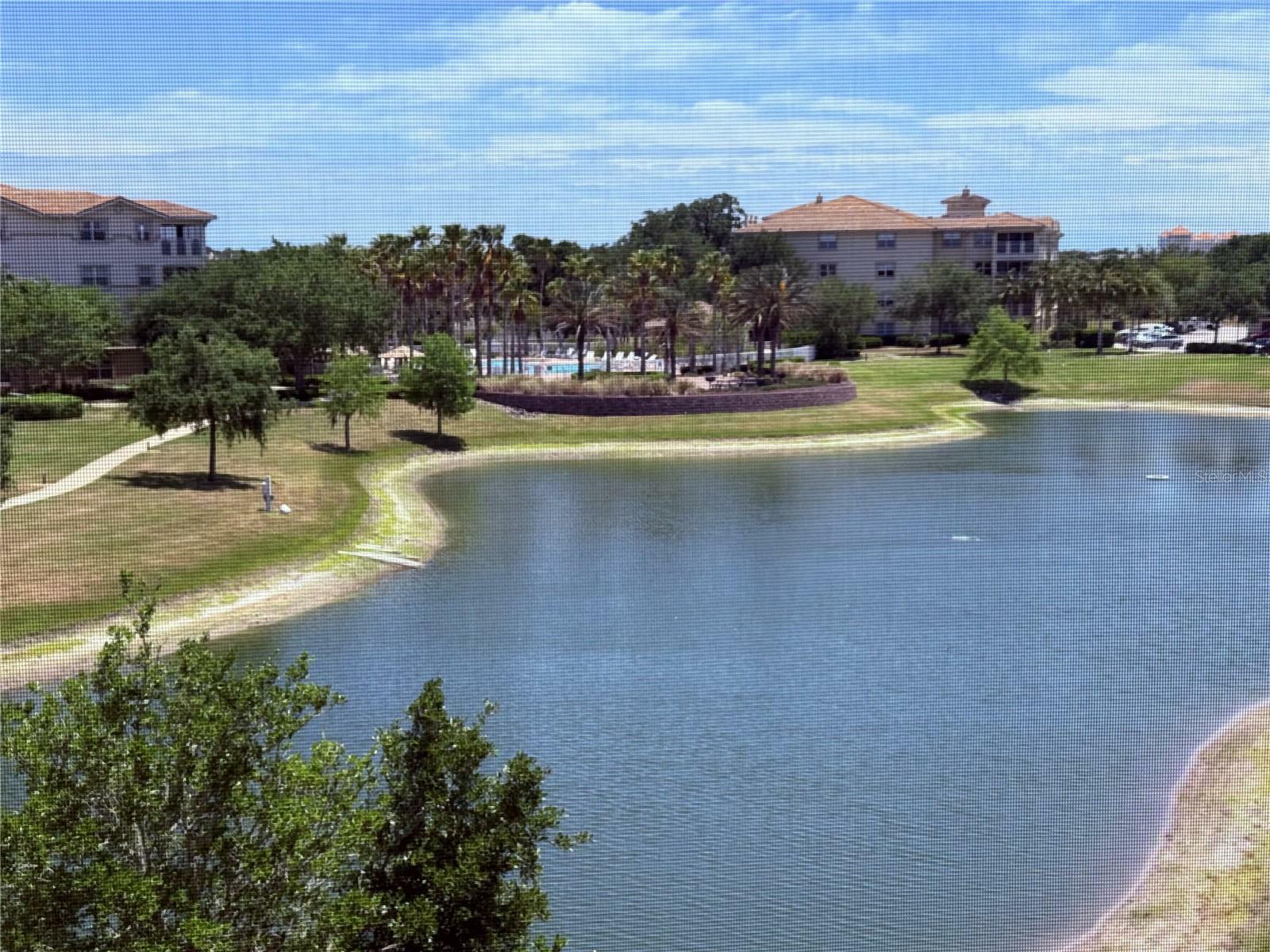 Property Photo: 75 Riverview Bend S 1633 FL 32137