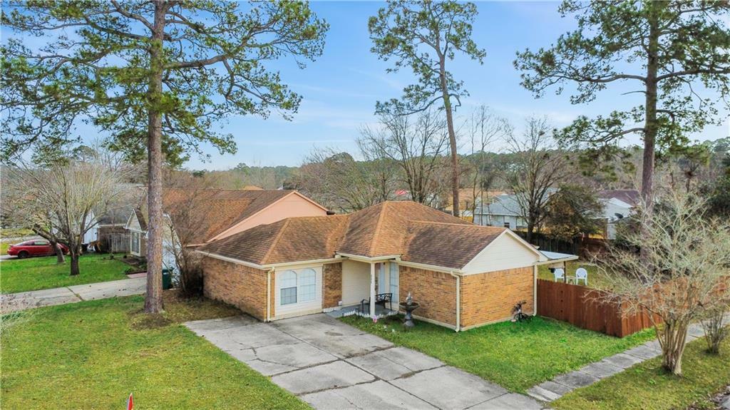 Property Photo: 331 Holmes Drive LA 70460