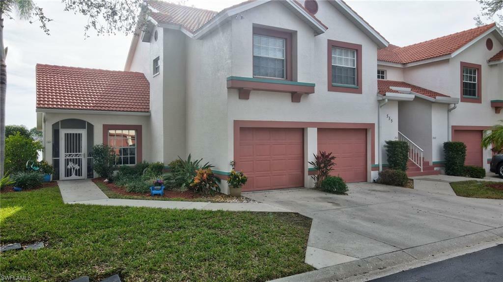 Property Photo: 555 Windsor Sq 101 FL 34104