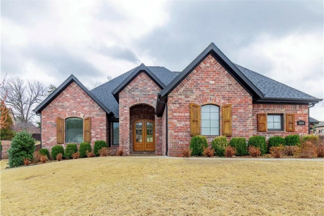 Property Photo:  4030 Legacy Drive  AR 72762 