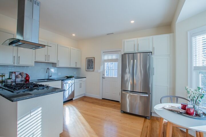 Property Photo: 65 High St 2 MA 01801